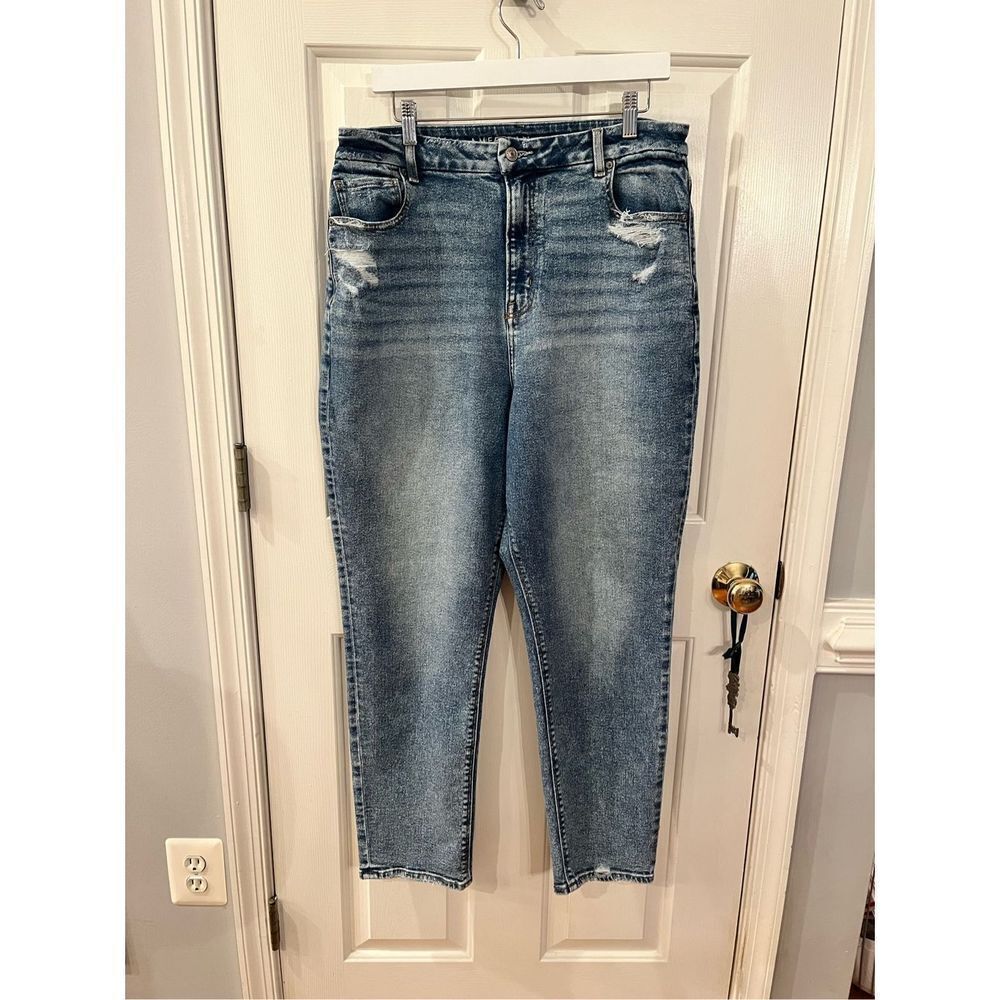 American Eagle Stretch Curvy Mom Jeans sz 16T EUC
